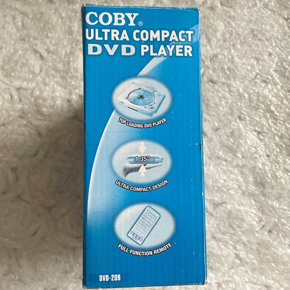 Coby Ultra Compact DVD Player - Picture 6 of 7